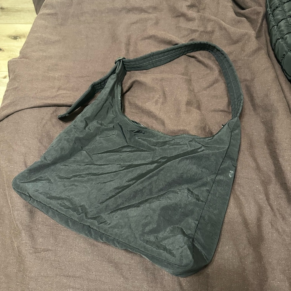 BAGGU Black Nylon Shoulder Bag
